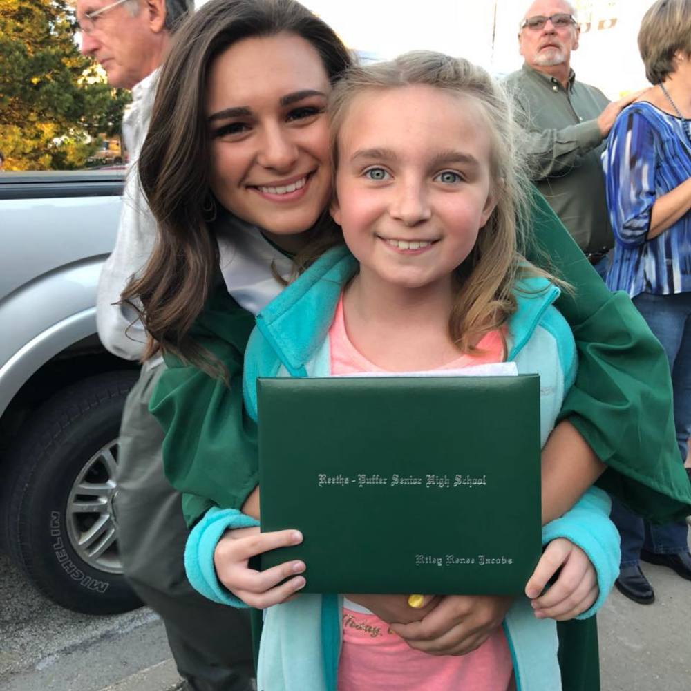 Meet your Posher, Riley